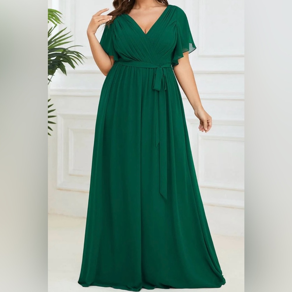 Ever Pretty Emerald Green Maxi Dress with V-Neck and Flutter Sleeves